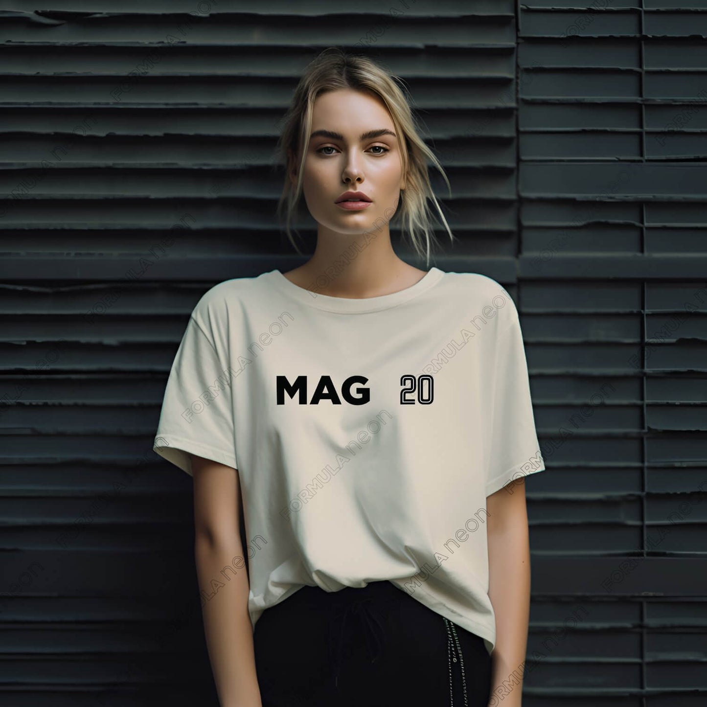 mag-tee-black-d5_||_Ivory