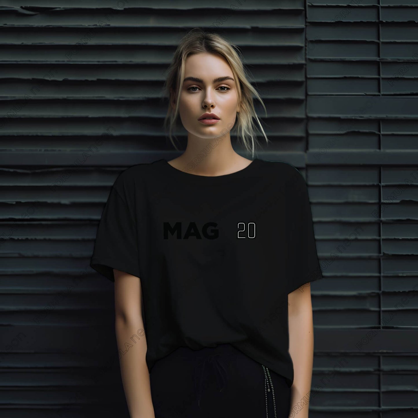 mag-tee-black-d5_||_Black